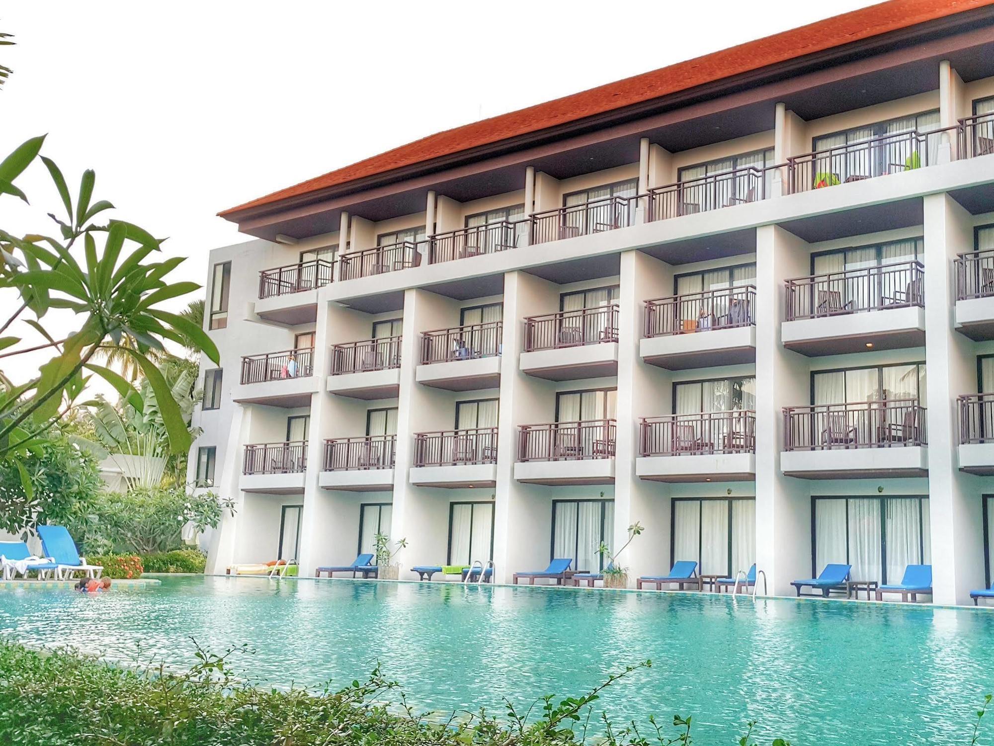 D Varee Mai Khao Beach 外观 照片